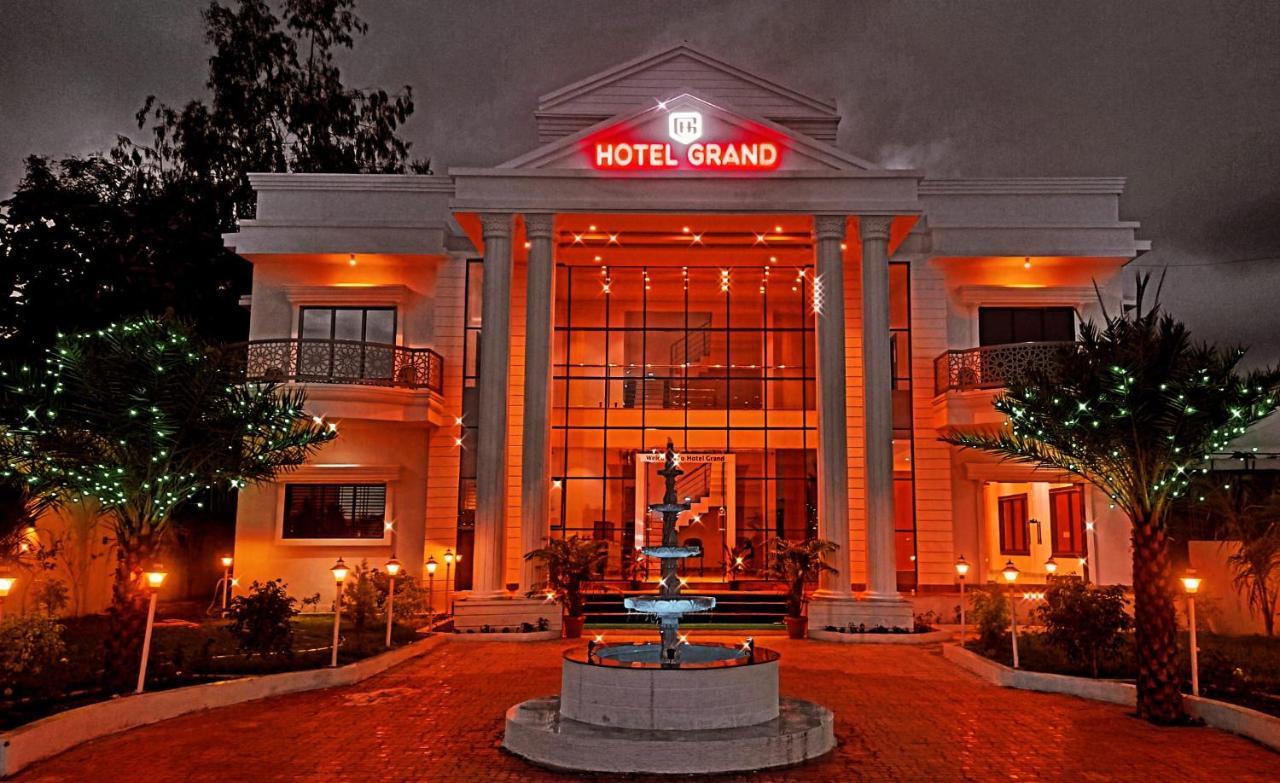 Hotel Grand Khuldabad Zewnętrze zdjęcie